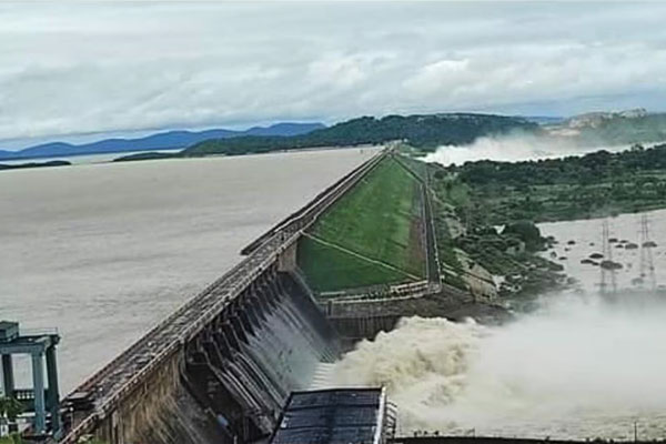 Longest Hirakud Dam